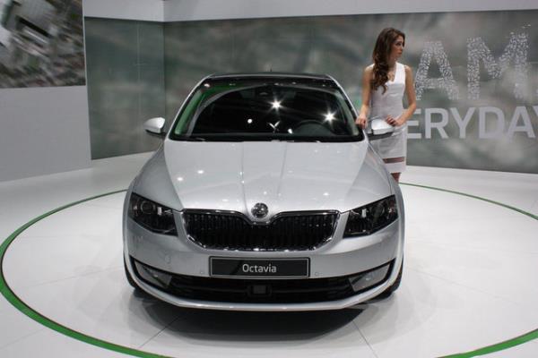Skoda Octavia 1.6 TDI, tketim konusundaki iddiasn 3 bin kilometrelik bir gzergh zerinde gsterdi.