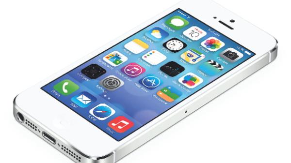 <p><b>Salla e-mailler alasn!</b></p>  iOS yapsnda p kutusu imgesine dokunup bir e-postay yanllkla silmek fazlasyla olasyd. Artk silinmi e-maili bulmak iin p kartrmanza gerek yok. Sildikten hemen sonra telefonu salladnzda silinen e-posta geri geliyor. Ayn geri alma ilemini yaz yazarken de deneyin. Yzde 100 alyor.