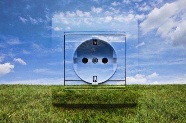 30 Mart itibariyle devreye giren dzenlemeye gre 10 yllk sayalar deitirme ykmllmz var. Yasa ktktan sonra herhangi bir ekilde vatandan sayac deitiinde bunun parasn faturasnda grmeyecek artk ama saya deiimleri devam edecek."