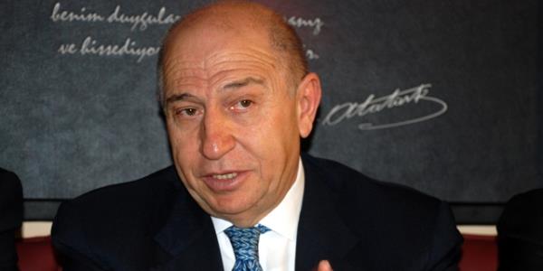 Elektrik Datm Hizmetleri Dernei (ELDER) Ynetim Kurulu Bakan Nihat zdemir, ayn zamanda Cengiz-Kolin-Limak Grubu ortaklnda Trkiye elektrik datm sektrnde yzde 29 pazar payna sahip.