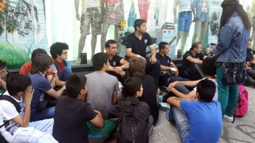 Bir haftay geride brakan ve tm yurda yaylan Taksim Gezi Park eylemlerinde birbirinden ilgin anlar da yaanyor.