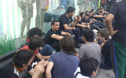 Ankara'da da protestocular ve polis arasnda bu kez alk olunmayan grntler vard.