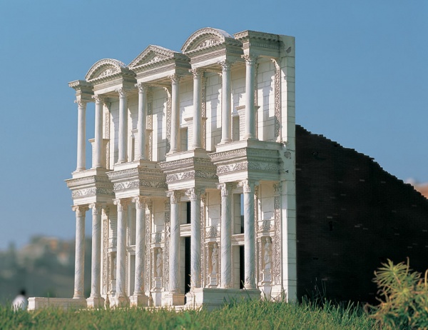 Efes Celsus K�t�phanesi