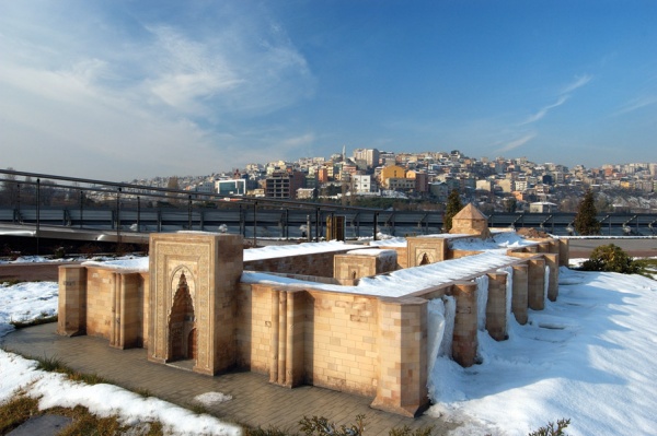 Aksaray Sultan Han