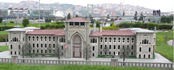 �stanbul Erkek Lisesi
