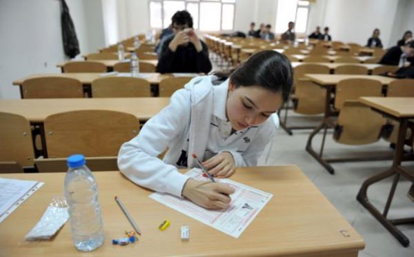 <b> KONSANTRASYONUNUZUN ARTMASI ���N </b> Bal�k, ceviz, zeytinya��, ye�il yaprakl� sebzeler, k�rm�z� et, pekmez, maydanoz, ye�il biber, kivi, portakal ve ku�burnuna mutlaka haftal�k ve g�nl�k beslenmenizde yer vermeye �al���n.