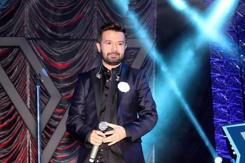 Yaln: St Michel Fransz Lisesi mezunu.