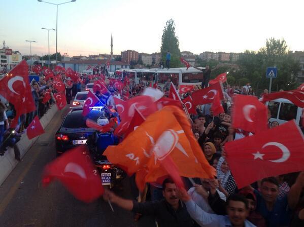 <P>KE���REN 4</P>