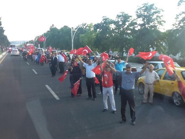 <P>Ankaral�lar BA�BAKANIMIZ i�in yollarda</P>