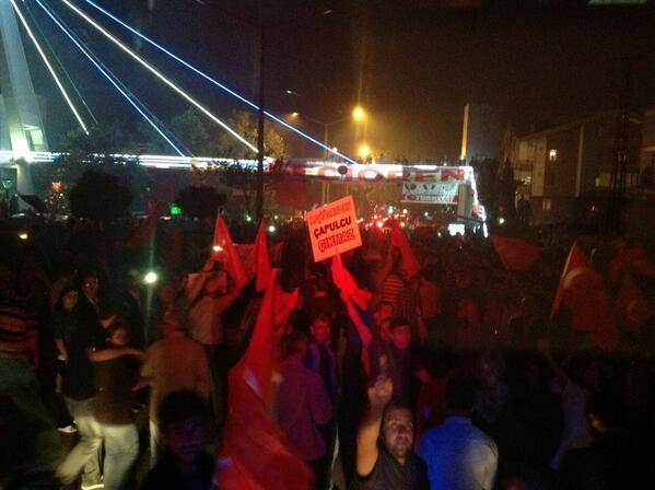 <P>ALTINPARK'TA BA�BAKANIMIZI KAR�ILAYAN T�M HEM�EHR�LER�M�ZE SONSUZ TE�EKK�RLER.YOLA DEVAM ED�YORUZ</P>