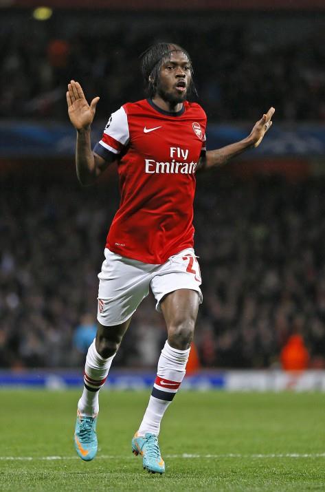 <b>GERV�NHO?YA 12 M�LYON EURO</b>  <p>Daily Star gazetesi, Galatasaray?�n, Fildi�i Sahilli oyuncu i�in Arsenal?e 12 milyon sterlin bonservis teklif edece�ini ileri s�rd�.</p> <b>(M�LL�YET)</b>