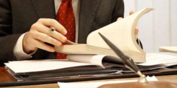 2 bin 839 b�ro memuru