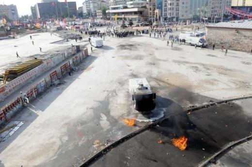 <b>Polis marjinal gruplara m�dahale ediyor</b>