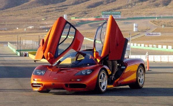 McLaren F1 $970,000 dolar