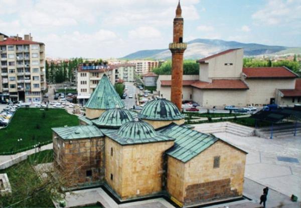 40 KIREHR  Ahi Evran Trbesi, Hirfanl Baraj Gl, Seyfe Gl, Petlas Lastik Fabrikas, Cacabey Medresesi, Mucur Yeralt ehri