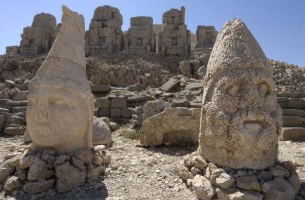 02- ADIYAMAN  Nemrut Da, Besni zm, Pirin-Gmkaya Maaralar, Kahta ay