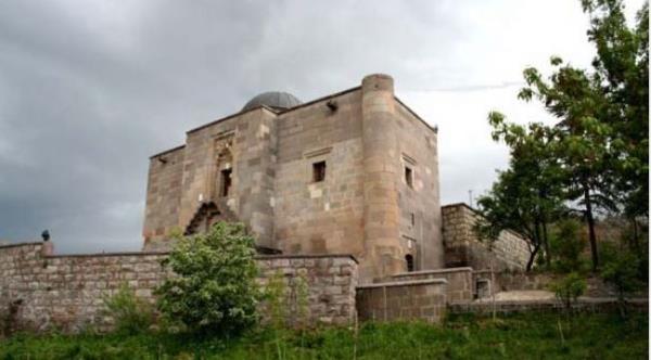 18-ANKIRI  ankr Kalesi, Tamescit, Blbl Pnar Dinlenme Yeri, Kayatuzu retimi