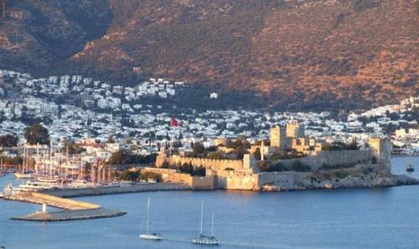 48 MULA  Bodrum, Marmaris, Data, Fethiye, Dalyan, Gcek Gibi Turizm Merkezleri, Kelebekler Vadisi, Bodrum Kalesi, Beyaz Bodrum Evleri,   Bodrum Sualt Arkeoloji Mzesi, Saklkent Kanyonu, l Deniz, amur Banyosu, ztuzu Plaj, Sedir Adas, Knidos-Letoon-Kaunos-Labranda-Keramos Antik Kentleri, Milas Hallar, Halikarnas Balks, Marmaris am Bal, Sla Aac ve Ya