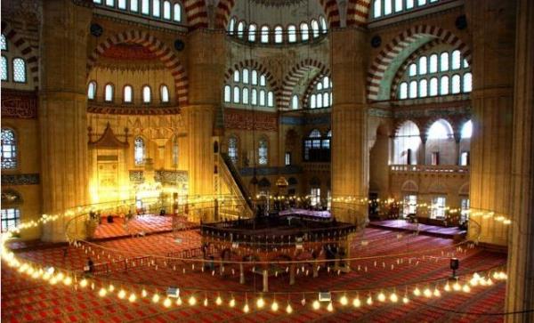 22 EDRNE  Selimiye Camii, Rstempaa Kervansaray, Krkpnar Yal Greleri, Ayiei-Pirin ve Beyaz Peynir retimi, Uzunkpr.