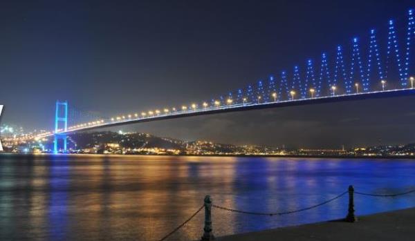 34 STANBUL  Topkap Saray, Sultanahmet ve Sleymaniye Camileri, Yerebatan Sarnc, Kapalar, Msrars, stiklal Caddesi, Dolmabahe ve raan Saraylar, Yldz-Glhane - Emirgan Parklar, amlca Tepesi, Prens Adalar, Rumeli Hisar, Hali Piyerloti, Kz Kulesi, stanbul Boaz, Minyatrk, stanbul Surlar,Galata Kulesi, Sultanahmet Meydan, Aya rini Mzesi, Eyp Sultan Camii, Boaz Kprleri, Bozdoan Kemeri, Fener Rum Patrikhanesi