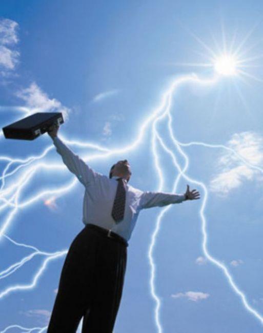 Belann takibe ald insanlar onlar. Her gittikleri yere talihsiz olaylar da gtrmler. te dnyann en bahtsz insanlar...