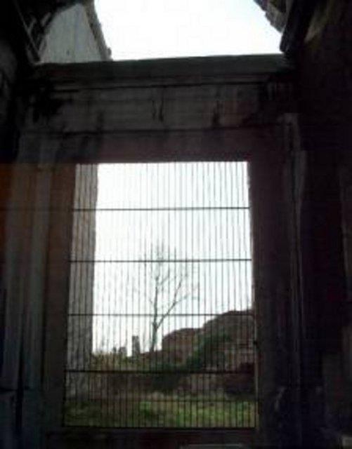 len pagan, orada ikence gren insanlarn ruhlarnn, Mesihin dnyaya geldii gne kadar zindanlarn iine ve duvarlarna hapsolmasn, Mesihin geldii gn ise; ruhlarn hesap sormak iin serbest kalmasn dilemiti.