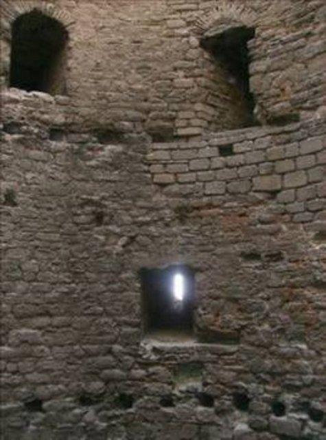 Fakat ne zindan grevlileri ne de dier komutan vb. kiiler bu adamn bir pagan olduunu bilmiyorlard.