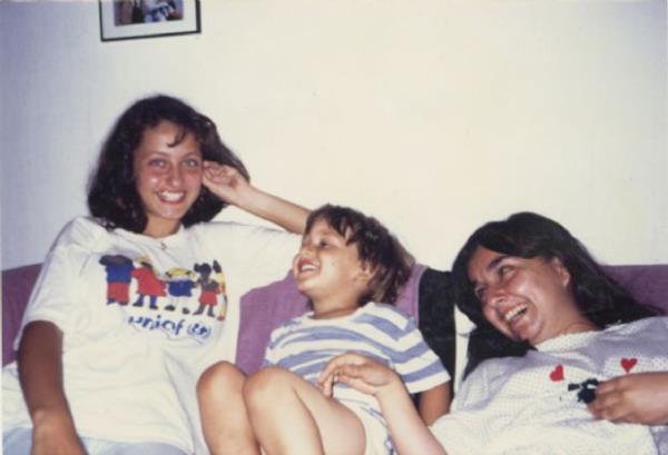 svire&#8217;de geirdii kaza sonrasnda sol kolu ve bacan kaybeden CHP stanbul milletvekili afak Pavey ile gazeteci- yazar annesi Aye nal ile birlikte kaza sonras kaleme aldklar &#8220;13 numaral Peron&#8221; isimli kitapta kaza ve sonrasnda yaadklarn yle anlatt: