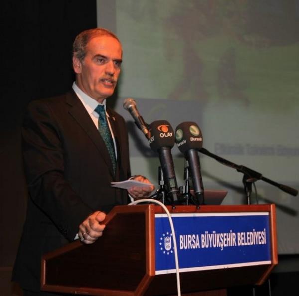 <p><b>BURSA...</b></p>  1. AK Parti`li Recep Altepe 2009`da %47,27 ile kazand  <p> 2. CHP - Cumhuriyet Halk Partisi %27,0 </p>  3. MHP - Milliyeti Hareket Partisi %12,5  <p> 4. DP - Demokrat Parti %6,1 </p>