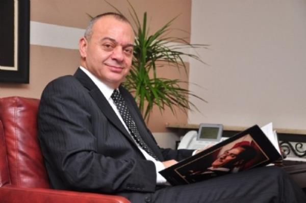 <p><b>MANSA...</b></p>  1. MHP`li Cengiz Ergn 2009`da %38,74 ile kazand  <p> 2. AK PART - Adalet ve Kalknma Partisi %34,7 </p>  3. CHP - Cumhuriyet Halk Partisi %13,9   <p> 4. DTP - Demokratik Toplum Partisi %4,9 </p>