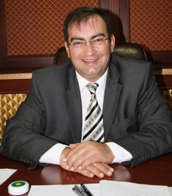 <p><b>KLS...</b></p>  1. AK Parti`li Mehmet Abdi Bulut 2009`da %49,90 ile kazand.  <p> 2. MHP - Milliyeti Hareket Partisi %26,0 </p>  3. CHP - Cumhuriyet Halk Partisi %11,2  <p> 4. BTP - Bamsz Trkiye Partisi %9,0 </p>