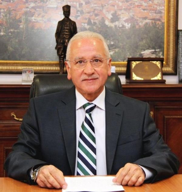 <p><b>BURDUR...</b></p>  1. AK Parti`li Sebahattin Akkaya 2009`a %40,00 ile kazand.  <p> 2. CHP - Cumhuriyet Halk Partisi %38,5 </p>  3. MHP - Milliyeti Hareket Partisi %17,8   <p> 4. SP - Saadet Partisi %1,7 </p>