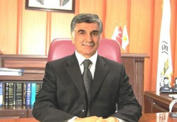 <p><b>ADIYAMAN...</b></p>  1. AK Parti`li Bakan Muhammet Bykaslan 2009`da %49,26 ile kazand.  <p> 2. SP - Saadet Partisi %24,1 </p>  3. CHP - Cumhuriyet Halk Partisi %13,4   <p> 4. MHP - Milliyeti Hareket Partisi %6,4 </p>  Adyaman'da bu seimde CHP'nin aday Zeynel Bakr. AK Parti ve MHP'nin adaylar henz netlemedi.