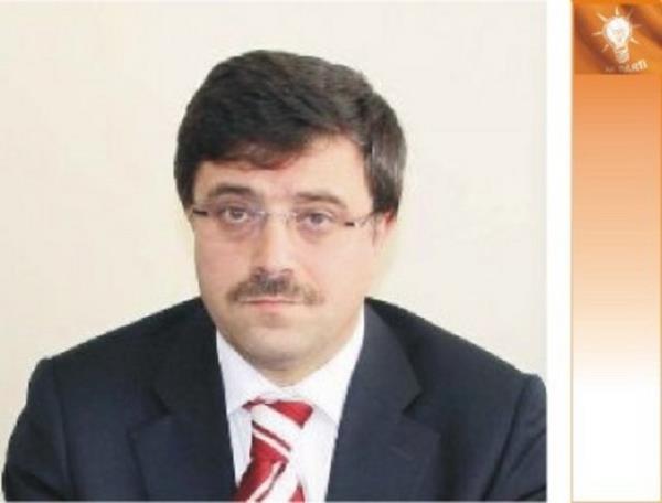 <p><b>YOZGAT...</b></p>  1. AK Parti`li Yusuf Baer 2009`da %54,68 ile kazanmt.  <p> 2. MHP - Milliyeti Hareket Partisi %39,1 </p>  3. CHP - Cumhuriyet Halk Partisi %3,0   <p> 4. SP - Saadet Partisi %1,6 </p>