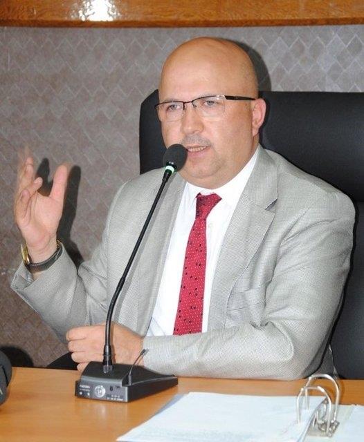 <p><b>AFYONKARAHSAR...</b></p>   1. AK Parti`li Bakan Burhanettin oban 2009`da %48,23 ile kazand.   <p> 2. MHP - Milliyeti Hareket Partisi %31,6 </p>  3. SP - Saadet Partisi %11,6   <p> 4. CHP - Cumhuriyet Halk Partisi %4,7 </p>  Afyonkarahisar'da bu seimde CHP'nin aday Mehmet Ecer. AK Parti ve MHP'nin adaylar henz netlemedi.