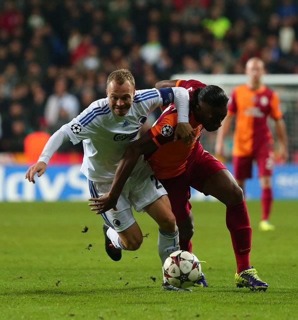 ampiyonlar Ligi'nde Galatasaray'n da yer ald B Grubu'nda Juventus ile Real Madrid 2-2 berabere kald.