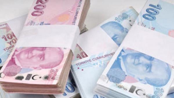 Sekreter, "ddialar doru deil" diyerek kendini savundu.