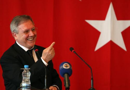 Dnnde bugnnde ve yarnlarnda Fenerbahe olan herkese gnlden selamlarmla