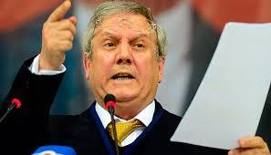 te Aziz Yldrm'n "Byklk; geride brakabilmektir..." balkl o yazs: