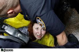 <b>Amerikan polisinin Wallstreet olaylar�na m�dahalesi</b>