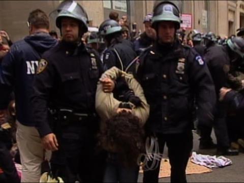 <b>Amerikan polisinin Wallstreet olaylar�na m�dahalesi</b>