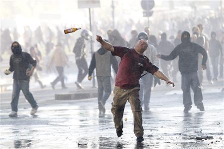 <b>Amerikan polisinin Wallstreet olaylar�na m�dahalesi</b>