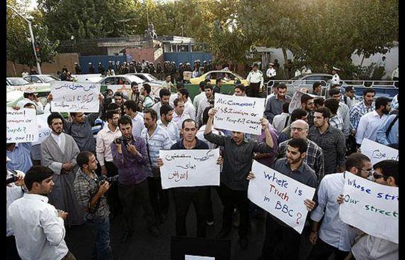 <b> Ba�bakan Erdo�an'�n "twitter denen bela" yorumuna �ngiliz Ba�bakan�n�n "interneti s�n�rlayal�m" teklifi.</b>