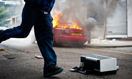 <b>Yukar�da verilen bilgiler �ngiliz resmi kaynaklar�ndan al�nt�lar.</b>