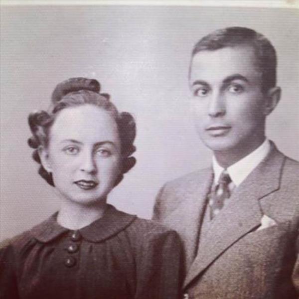 KUUM AYDIN Anneannem ve dedem klar iinde uyuyun canlarm