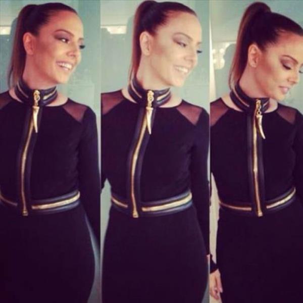 EBRU GNDE Sevdim bu boyunluklu kemeri