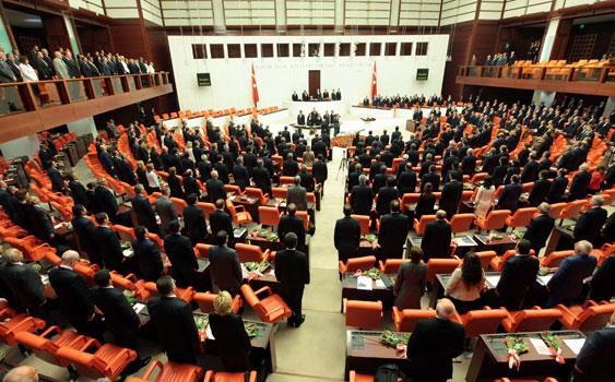 Her birimizin oylarmzla Meclis'e gnderdii ve bizim admza 5 yl boyunca temsil grevini yrten milletvekillerimiz ile ilgili olduka kapsaml bir aratrma yapld. Aratrmay yapan Semih Frncolu, tek tek vekillerin profillerine girip haklarndaki bilgilerle istatistik kardn belirtiyor. Aratrmadaki en ilgin taraf ise milletvekillerinin byklaryla ilgili detaylar.. te o kapsaml istatistik almasnn ilgin sonular...