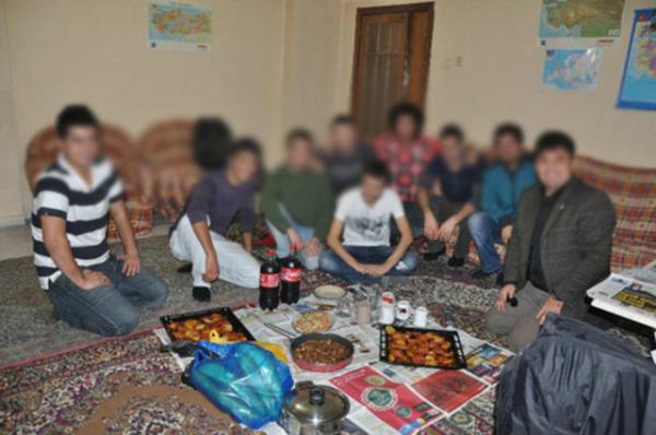 "��rencilik hayat�"na hevesli akrabalar�n da g�z� �zerinizde olacak... Bahanelerinizi haz�rlarken dikkat edin!