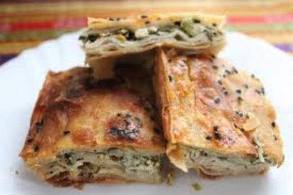 Memleketten asla eli bo� d�nme! Y�resel tatlar ve anne elinden ��km�� b�rek ve tatl�lar evdeki sayg�nl��� art�r�r!