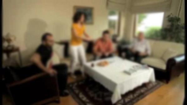 Eve getirdi�in misafire ev arkada�lar�n �s�nmam��sa onu bir daha �a��rma!